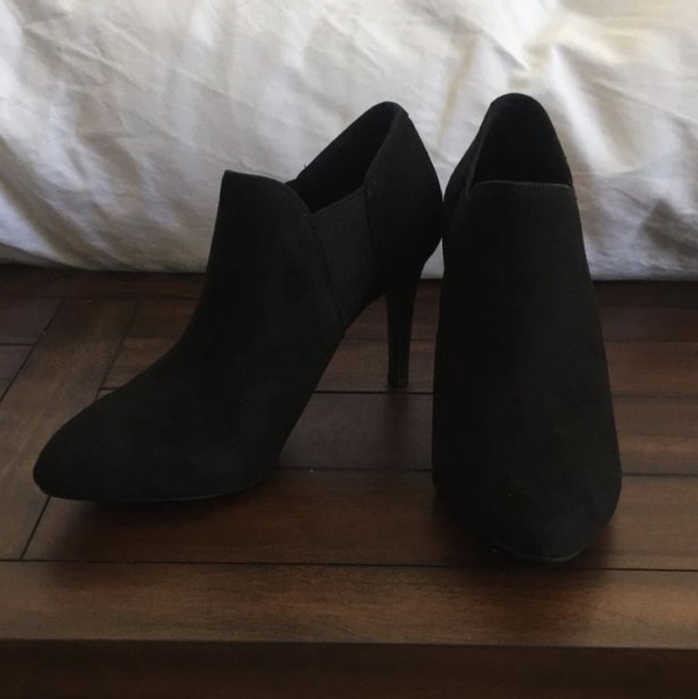 Stiletto Heel Black Suede Booties